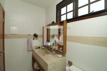 Casa de condomínio à venda com 350m², 3 quartos e 2 vagasBanheiro - Suíte 2