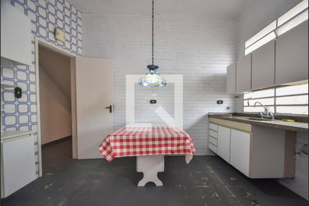 Casa à venda com 165m², 4 quartos e 2 vagasCozinha