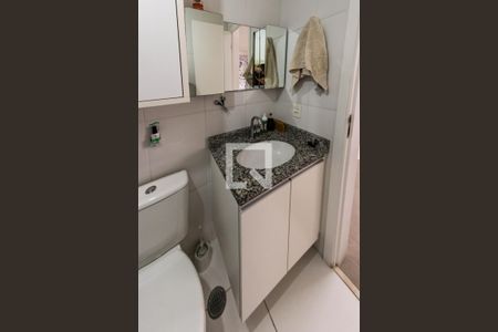 Apartamento para alugar com 59m², 2 quartos e 1 vaga Apartamento para alugar com 59m², 2 quartos e 1 vagaBanheiro