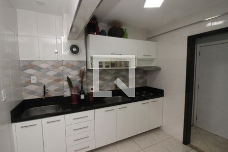 Apartamento à venda com 70m², 2 quartos e sem vaga Apartamento à venda com 70m², 2 quartos e sem vagaCozinha