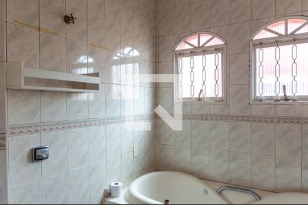 Banheiro da Suíte de casa à venda com 3 quartos, 350m² em Nova Petrópolis, São Bernardo do Campo