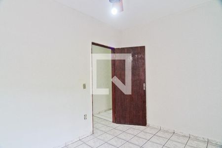 Quarto 1 de casa para alugar com 2 quartos, 100m² em Jardim Peri, São Paulo