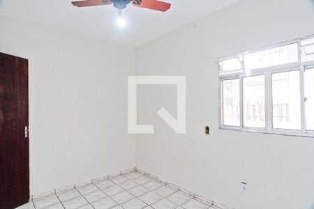 Quarto 1 de casa para alugar com 2 quartos, 100m² em Jardim Peri, São Paulo