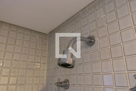 Apartamento para alugar com 72m², 2 quartos e 1 vaga Apartamento para alugar com 72m², 2 quartos e 1 vagaDetalhe do Banheiro da Suíte 2