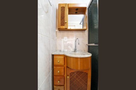 Apartamento à venda com 39m², 2 quartos e 1 vaga Apartamento à venda com 39m², 2 quartos e 1 vagaBanheiro