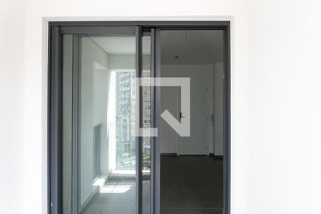 Varanda de kitnet/studio à venda com 1 quarto, 23m² em Vila Mariana, São Paulo