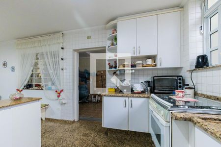 Casa à venda com 240m², 5 quartos e 5 vagasCozinha