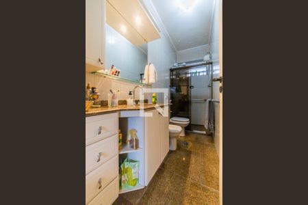 Banheiro da Suíte 1 de casa à venda com 5 quartos, 240m² em Jardim Vera Cruz, São Paulo