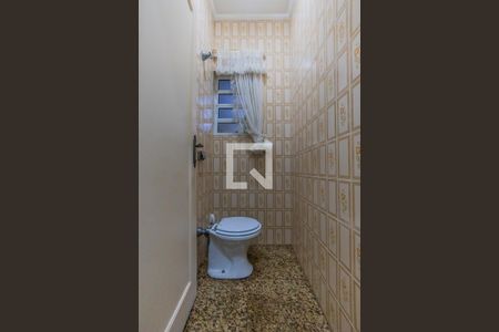 Casa à venda com 240m², 5 quartos e 5 vagasLavabo