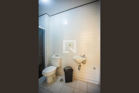 Banheiro de apartamento para alugar com 1 quarto, 85m² em Chácara Inglesa, São Paulo