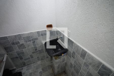 Casa à venda com 130m², 3 quartos e sem vagaÁrea de Serviço