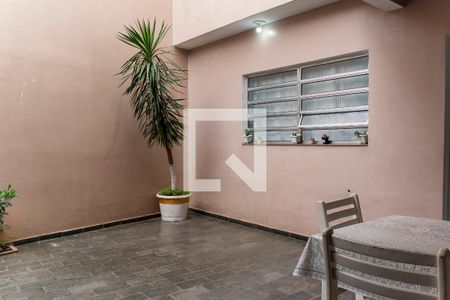 Casa à venda com 270m², 3 quartos e 3 vagasQuintal 2