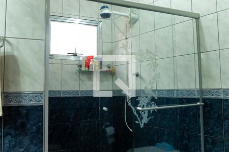 Casa à venda com 270m², 3 quartos e 3 vagasBanheiro da Suíte