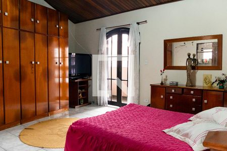 Suíte de casa à venda com 3 quartos, 270m² em Alves Dias, São Bernardo do Campo