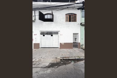 Casa para alugar com 170m², 3 quartos e 1 vagaFachada da Casa