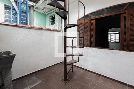 Casa para alugar com 170m², 3 quartos e 1 vagaÁrea de Serviço