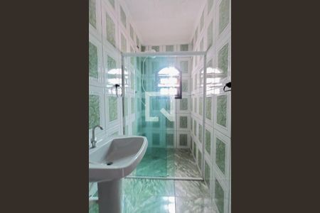 Banheiro da Suíte 1 de casa para alugar com 2 quartos, 170m² em Jardim Cristin Alice, Guarulhos