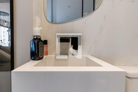 Banheiro da Suíte de apartamento à venda com 1 quarto, 71m² em Pinheiros, São Paulo