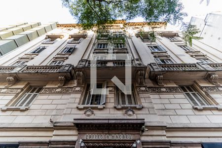 Apartamento à venda com 60m², 1 quarto e sem vagaFachada