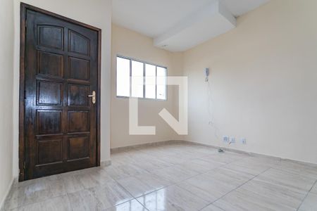Sala de casa de condomínio para alugar com 2 quartos, 65m² em Jundiapeba, Mogi das Cruzes