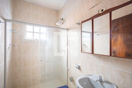 Casa à venda com 223m², 3 quartos e 2 vagasBanheiro 2