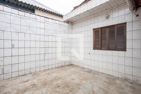 Casa à venda com 223m², 3 quartos e 2 vagasChurrasqueira