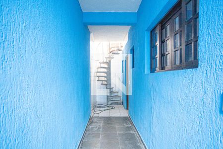 Casa à venda com 223m², 3 quartos e 2 vagasCorredor