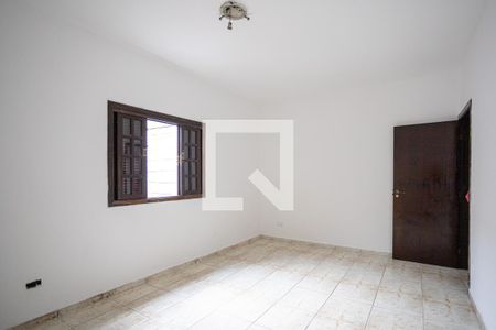 Casa à venda com 223m², 3 quartos e 2 vagasQuarto 2