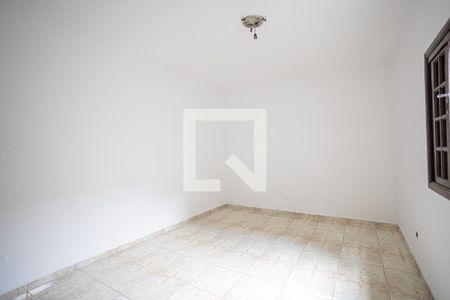 Casa à venda com 223m², 3 quartos e 2 vagasQuarto 2