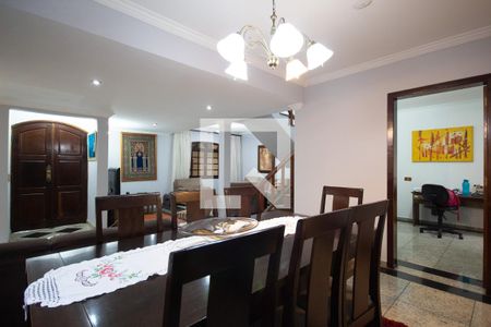 Sala de casa à venda com 4 quartos, 180m² em Jardim das Flores, Osasco