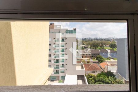 Vista da Sala de apartamento para alugar com 2 quartos, 56m² em Vila Izabel, Curitiba