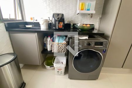 Apartamento para alugar com 132m², 2 quartos e 2 vagasÁrea de Serviço