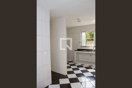 Cozinha de casa para alugar com 4 quartos, 160m² em Cascadura, Rio de Janeiro