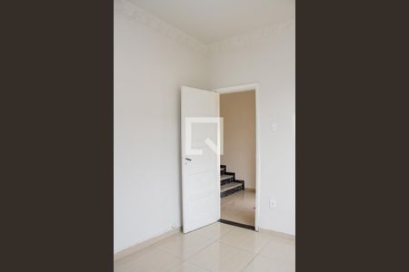 Quarto 01 de casa para alugar com 4 quartos, 160m² em Cascadura, Rio de Janeiro