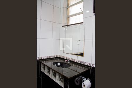 Banheiro Social de casa para alugar com 4 quartos, 160m² em Cascadura, Rio de Janeiro