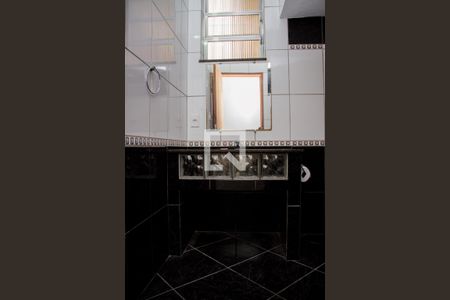 Banheiro Social de casa para alugar com 4 quartos, 160m² em Cascadura, Rio de Janeiro