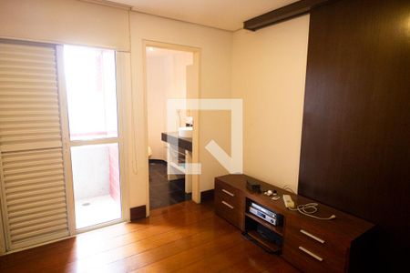 Apartamento para alugar com 260m², 3 quartos e 4 vagasEscritório