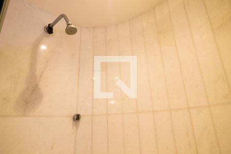 Apartamento para alugar com 260m², 3 quartos e 4 vagasBanheiro da Suíte 1