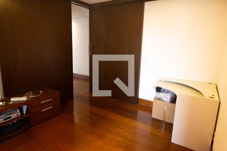Apartamento para alugar com 260m², 3 quartos e 4 vagasEscritório