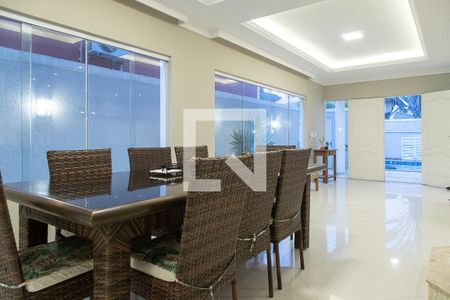 Sala de casa de condomínio à venda com 4 quartos, 330m² em Recreio dos Bandeirantes, Rio de Janeiro