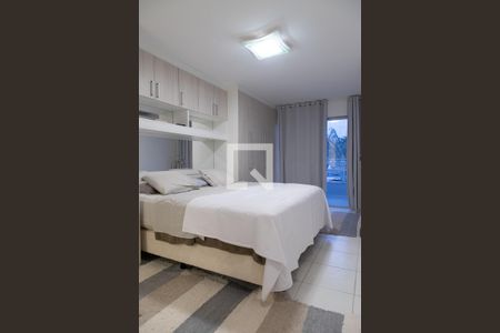 Casa de condomínio à venda com 330m², 4 quartos e 2 vagasSuíte 3