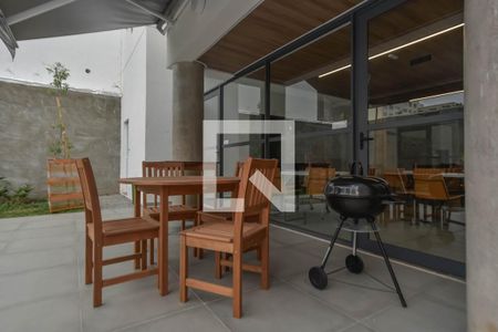 Apartamento à venda com 25m², 1 quarto e sem vagaÁrea comum - Churrasqueira