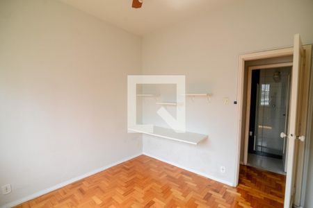 Quarto 1 de apartamento à venda com 2 quartos, 75m² em Praça da Bandeira, Rio de Janeiro
