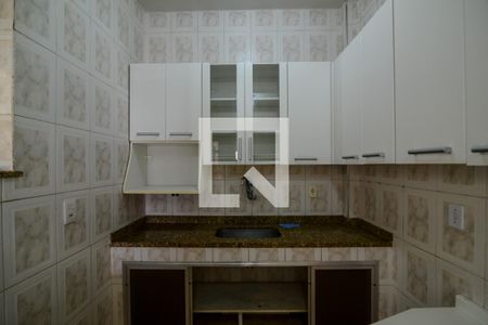Apartamento à venda com 75m², 2 quartos e sem vagaCozinha