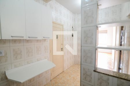 Apartamento à venda com 75m², 2 quartos e sem vagaCozinha