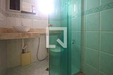 Apartamento à venda com 52m², 2 quartos e 1 vaga Apartamento à venda com 52m², 2 quartos e 1 vagaBanheiro
