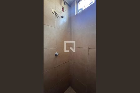 Casa à venda com 468m², 4 quartos e 8 vagasBanheiro Casa 2