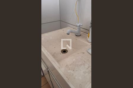 Casa à venda com 468m², 4 quartos e 8 vagasBanheiro Casa 2