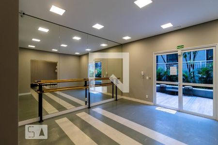 Studio à venda com 28m², 1 quarto e sem vagaÁrea comum - Academia