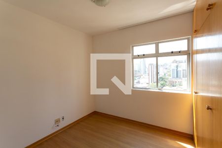 Quarto 1 de apartamento para alugar com 2 quartos, 67m² em Santa Efigênia, Belo Horizonte
